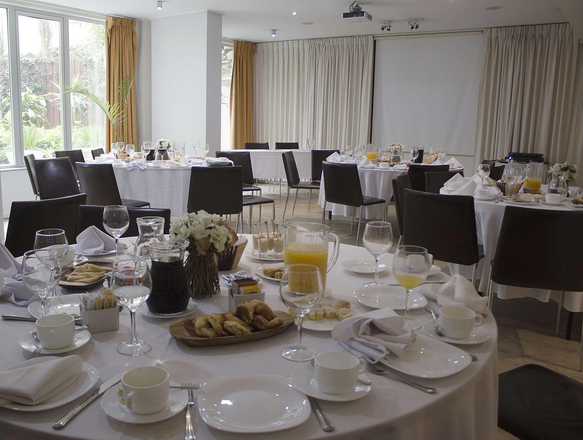 Regency Golf - Hotel Urbano Montevideo Dış mekan fotoğraf